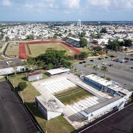 Levittown Lakes Exterior photo